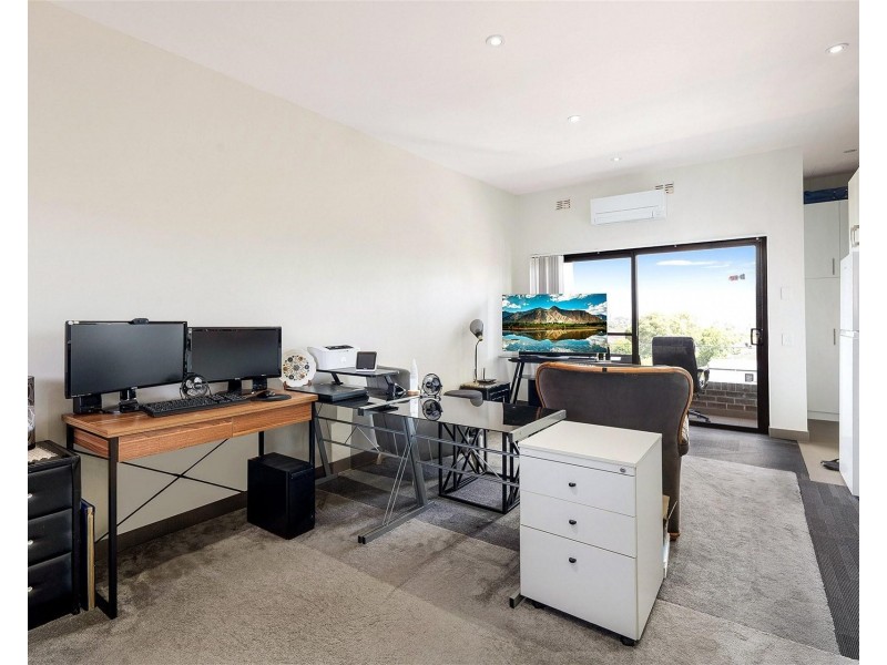 3 & 4/110 Lyons Road, Drummoyne NSW 2047