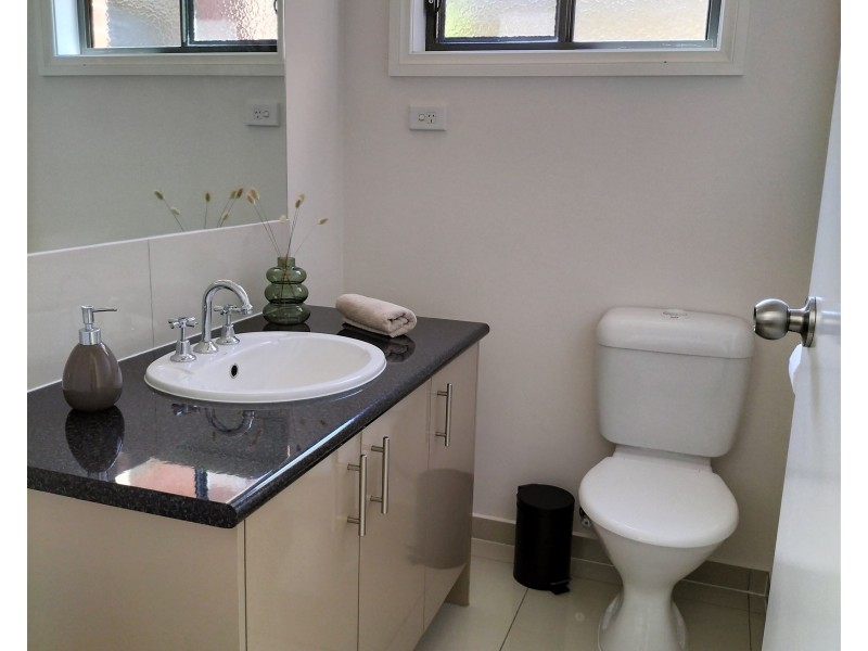 1/34 Fifth Avenue, Rosebud VIC 3939