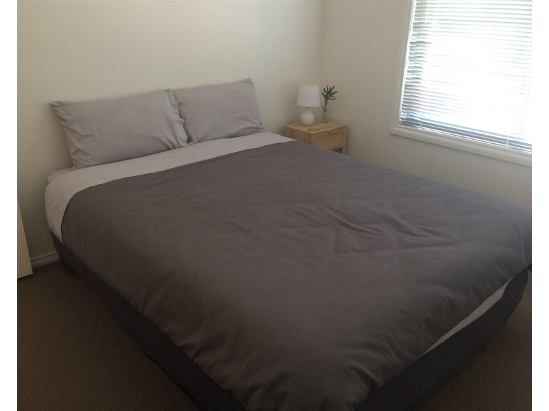 1/34 Fifth Avenue, Rosebud VIC 3939