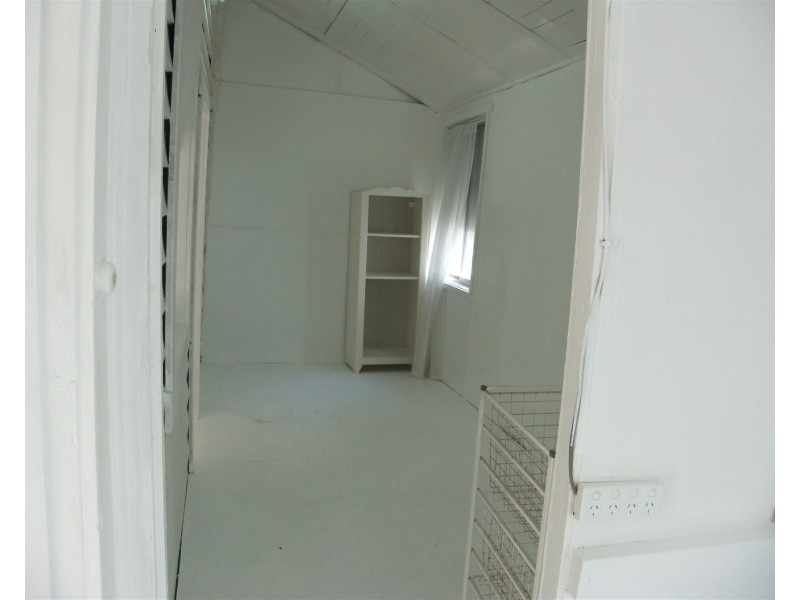 291 Watkins Road, Wangi Wangi NSW 2267