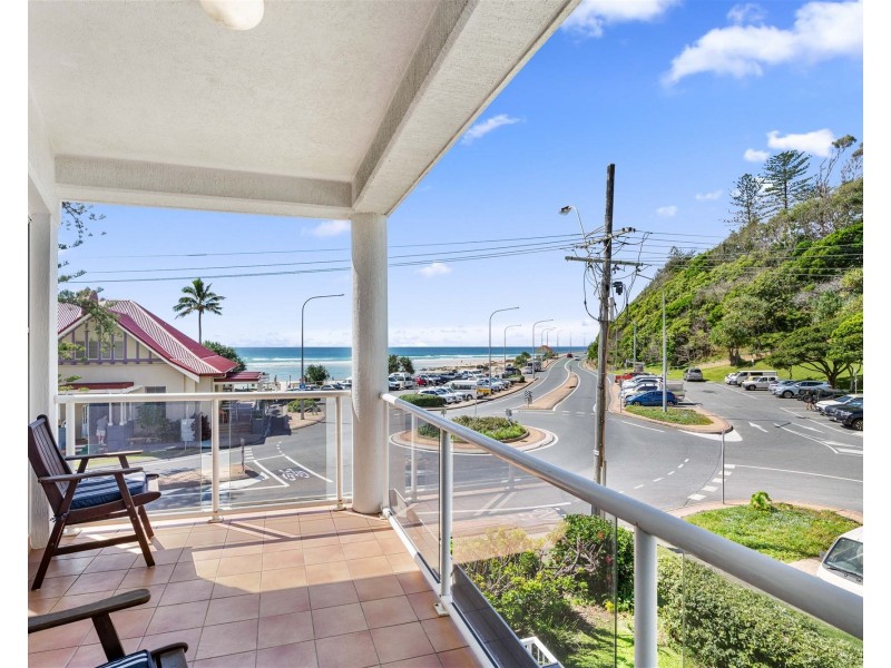 4/20 Marine Parade, Kirra QLD 4225