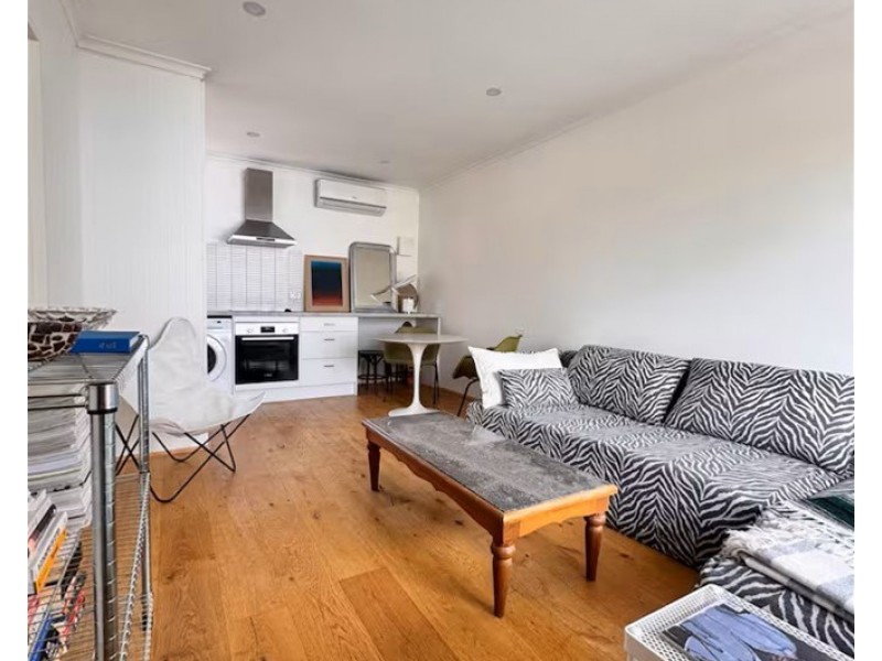 8/15 Mozart Street, St Kilda VIC 3182