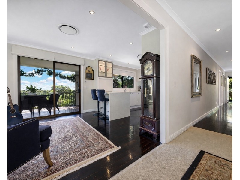 5 Caryota Street, Highworth QLD 4560