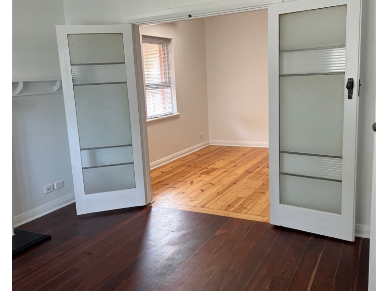 23 Dixon St, Clarence Park SA 5034