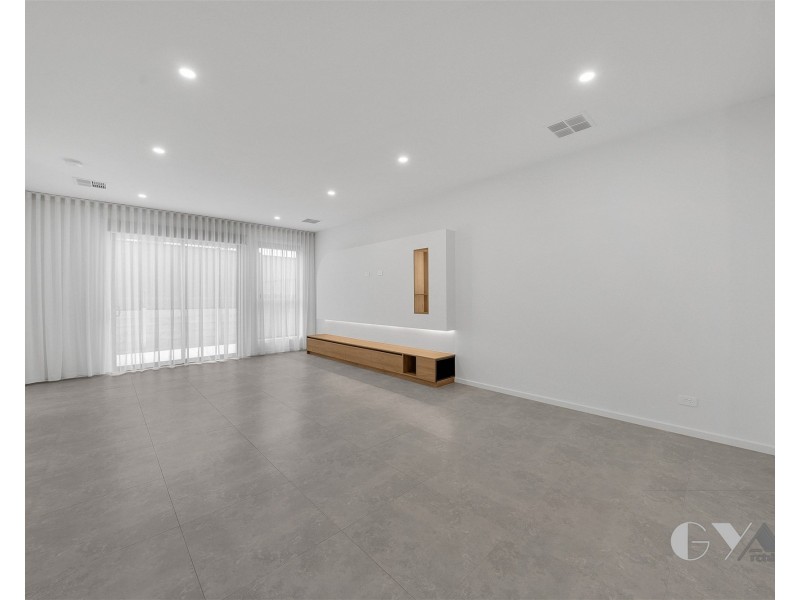 38 BONNYVIEW ROAD, Craigieburn VIC 3064