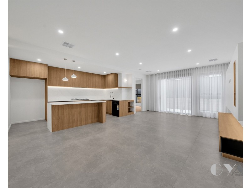 38 BONNYVIEW ROAD, Craigieburn VIC 3064