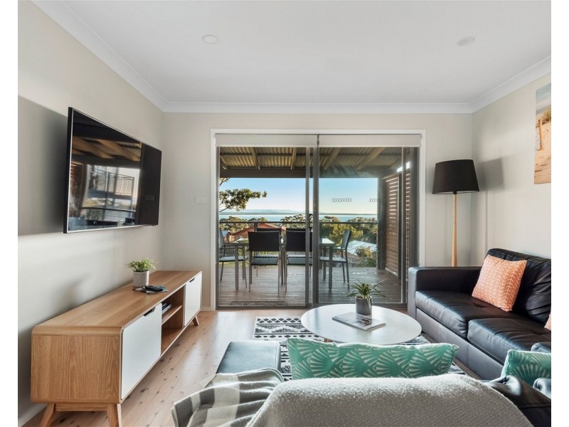 11 Bess St, Vincentia NSW 2540