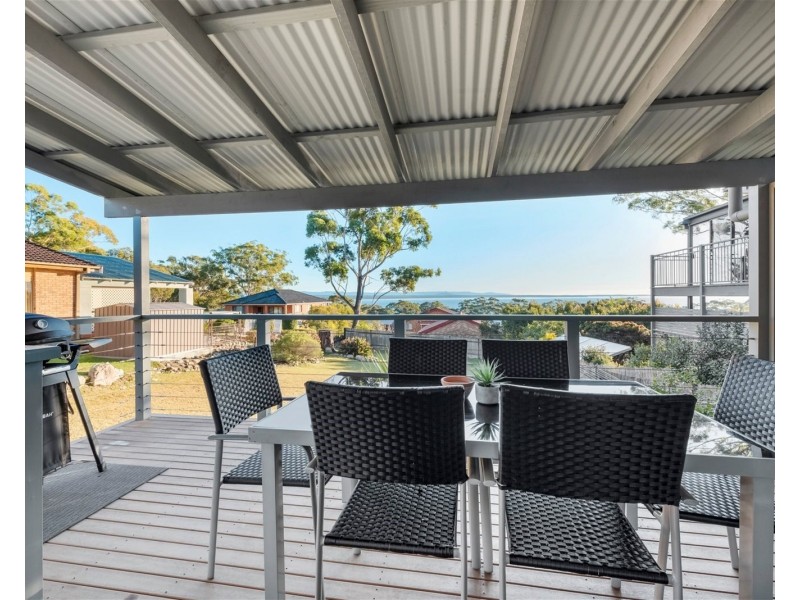 11 Bess St, Vincentia NSW 2540