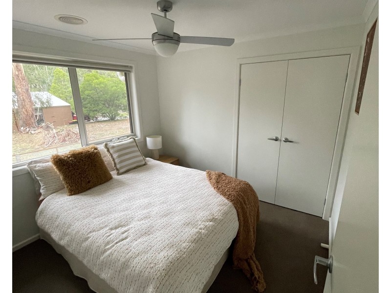 4 Young Road, Halls Gap VIC 3381