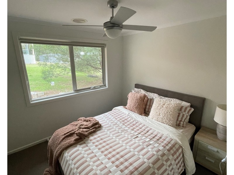 4 Young Road, Halls Gap VIC 3381