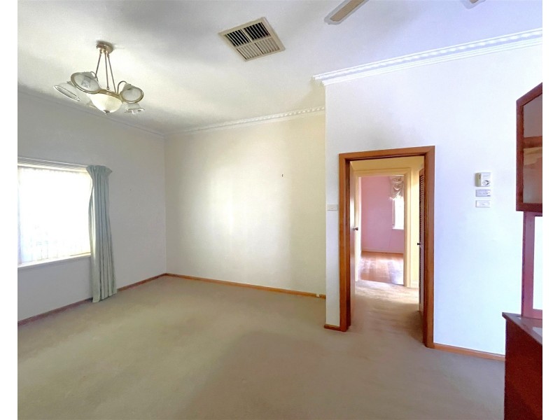 9 Mary Avenue, Werribee VIC 3030