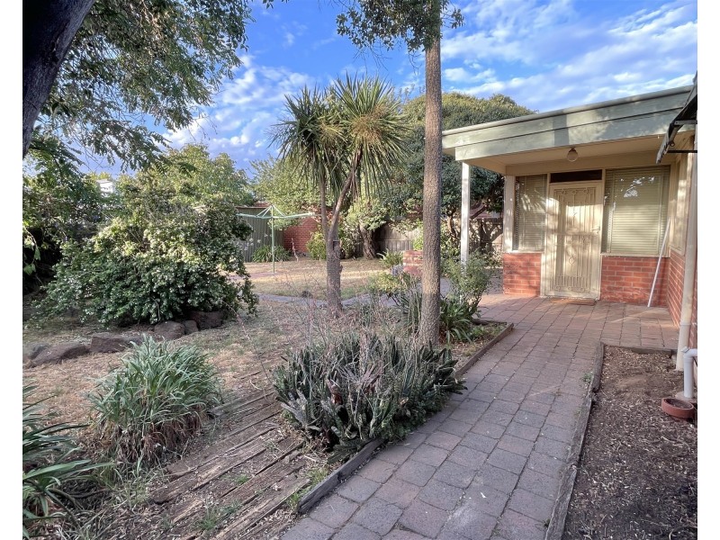 9 Mary Avenue, Werribee VIC 3030