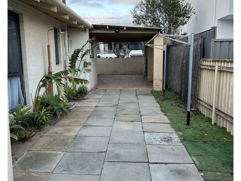 1/3 Lennard Street, Marmion WA 6020