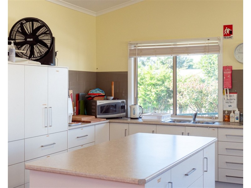 110/262 Princes Highway, Bomaderry NSW 2541