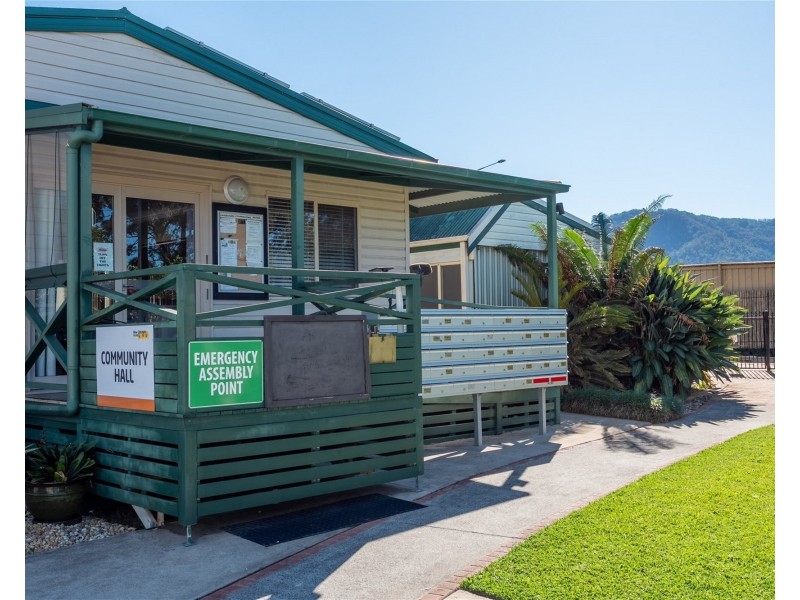 110/262 Princes Highway, Bomaderry NSW 2541