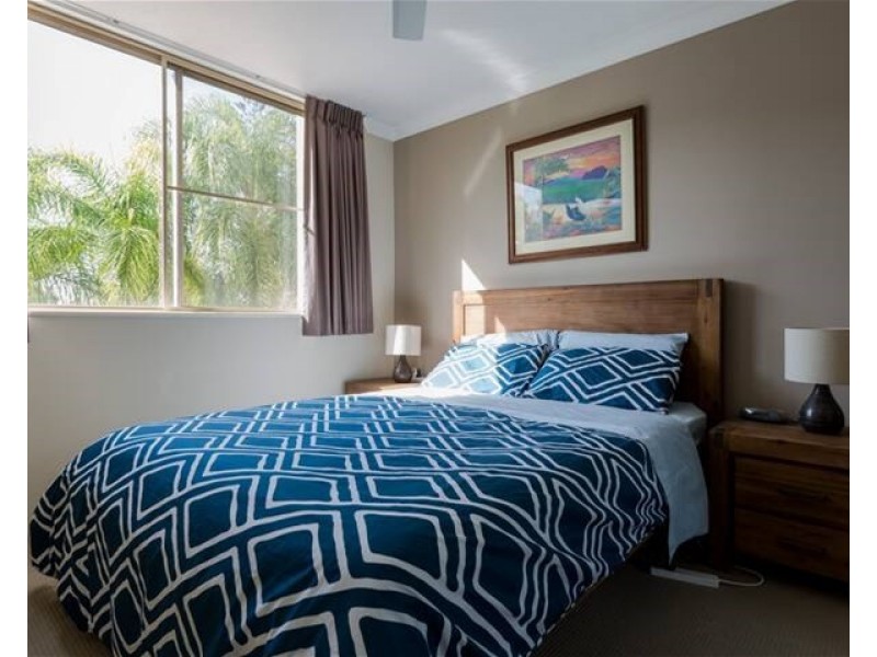 41/15 Santa Monica Rd, Miami QLD 4220