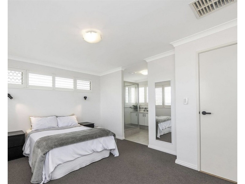 38B EDMONDSON Crescent,, Karrinyup WA 6018