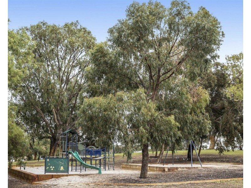 38B EDMONDSON Crescent,, Karrinyup WA 6018
