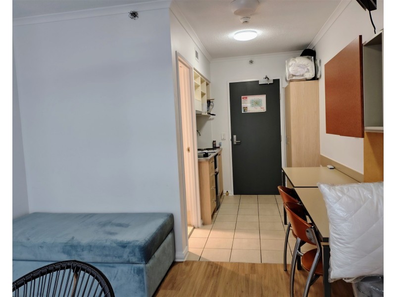 701/188 Shafston Avenue, Kangaroo Point QLD 4169