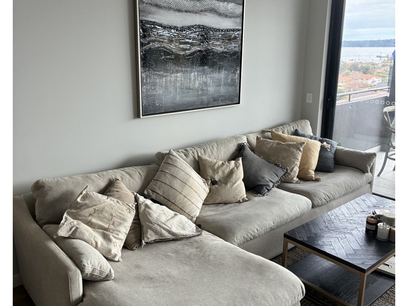 506/8 Henley st, Como WA 6152