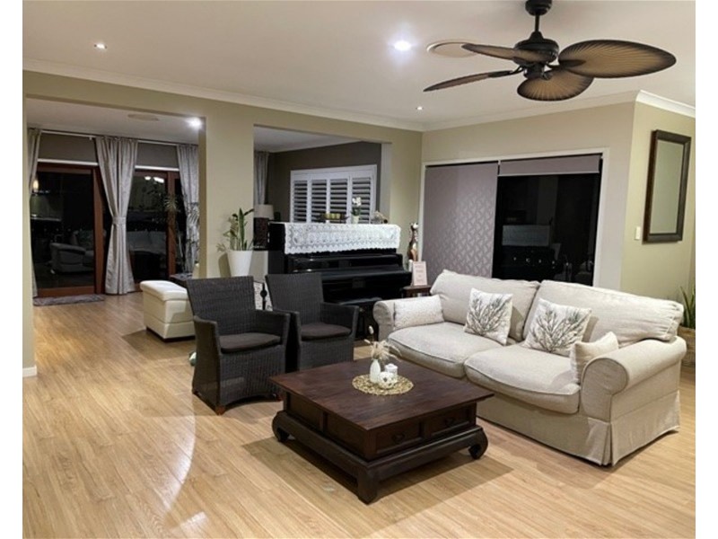 105 Cooper Crescent, Rochedale QLD 4123