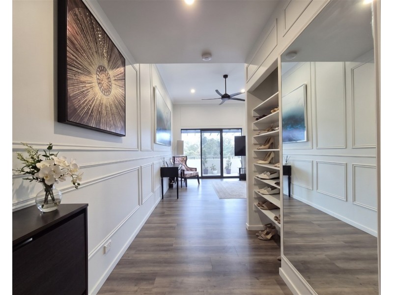 72/2 Acacia court, Robina QLD 4226