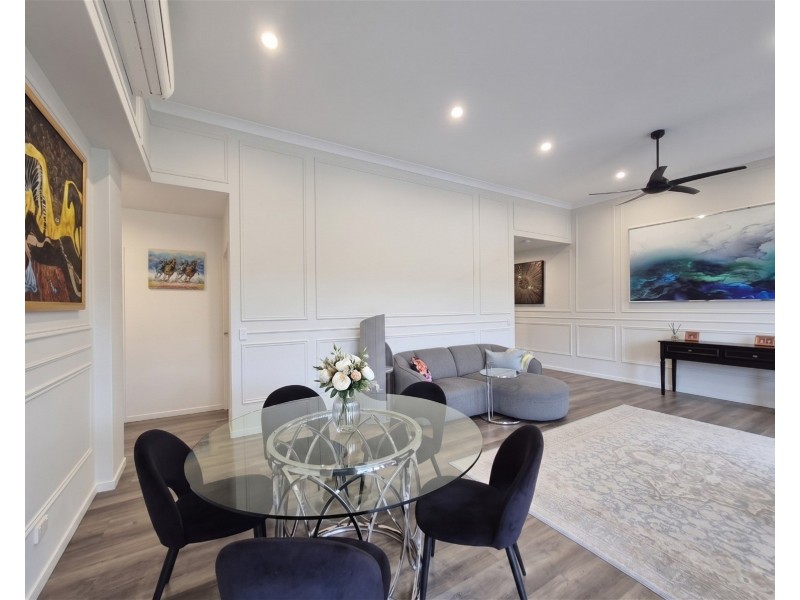 72/2 Acacia court, Robina QLD 4226