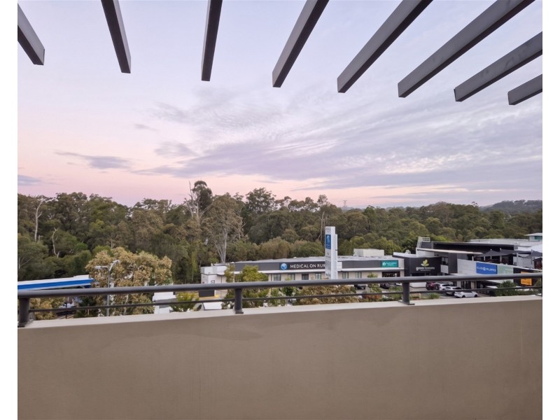 72/2 Acacia court, Robina QLD 4226