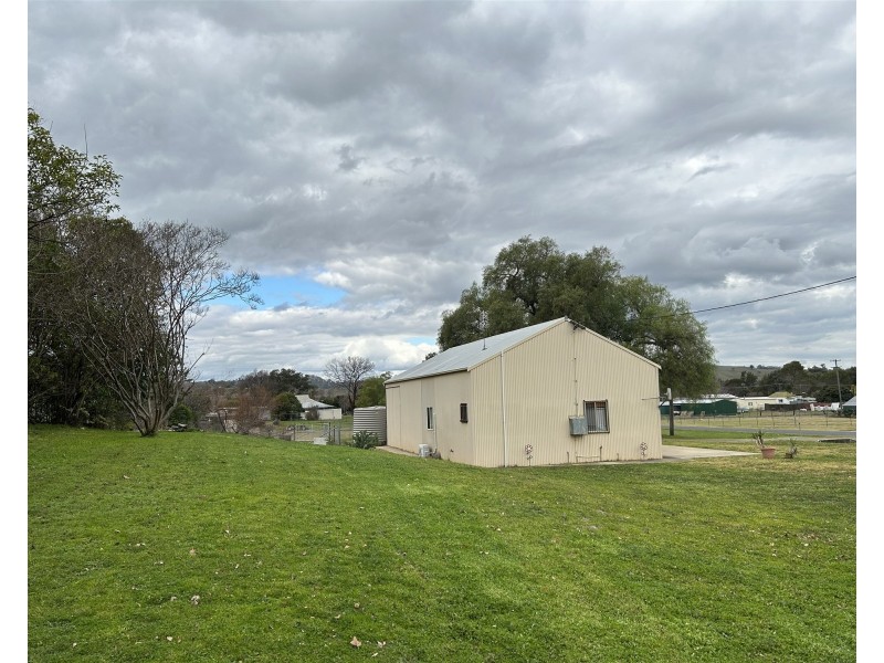60 Queen St, Barraba NSW 2347