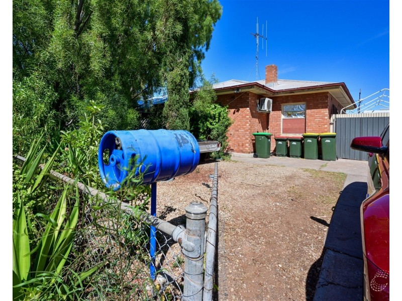 9 Kinnane Street, Whyalla Norrie SA 5608
