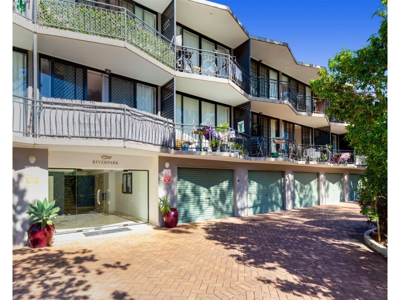 17/21-25 Dudley Street, Highgate Hill QLD 4101