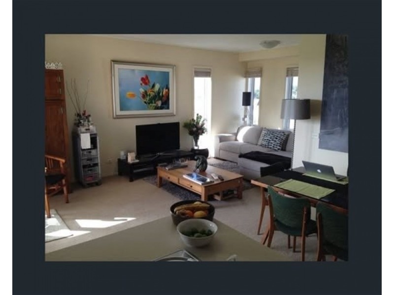 35/8 Graham, Port Melbourne VIC 3207