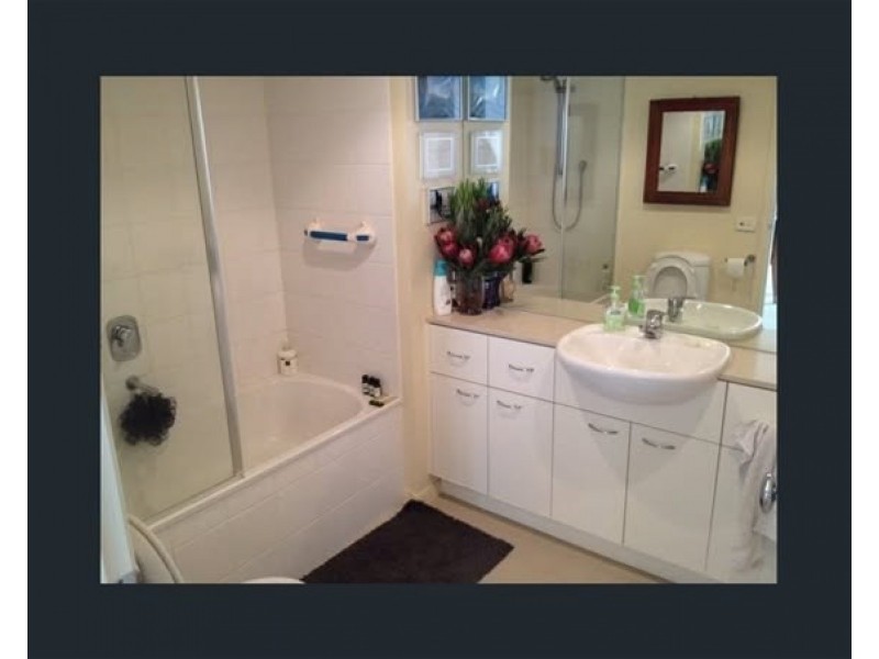 35/8 Graham, Port Melbourne VIC 3207