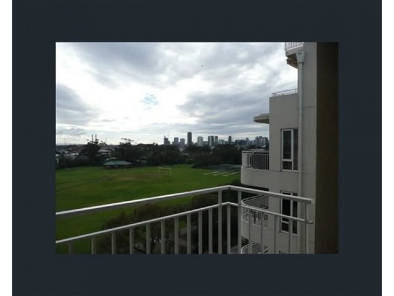 35/8 Graham, Port Melbourne VIC 3207