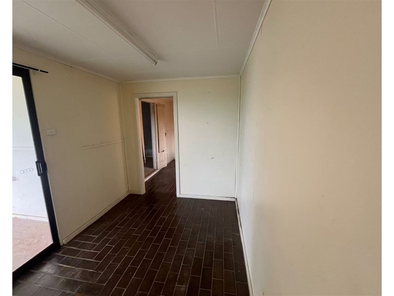 1 Omega Street, Southern Cross WA 6426