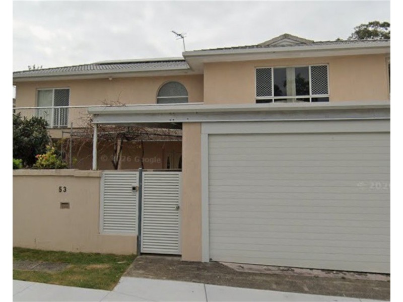 53 Wardoo Street, Southport QLD 4215