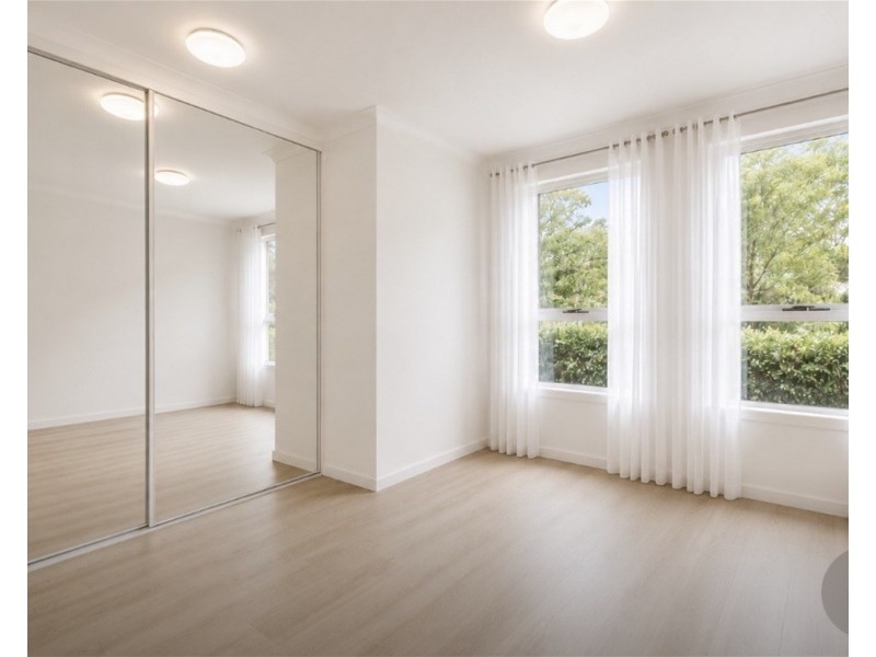 1/4 Barangaroo Rd, Toongabbie NSW 2146