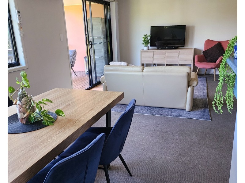 2/162 Sylvan Drive, Moore Park Beach QLD 4670