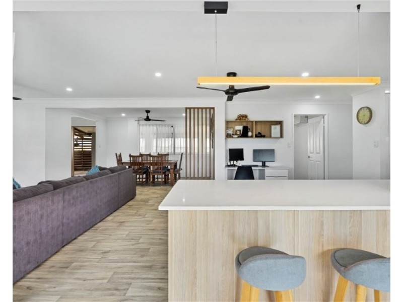 33 Catherine Avenue, Inverness QLD 4703