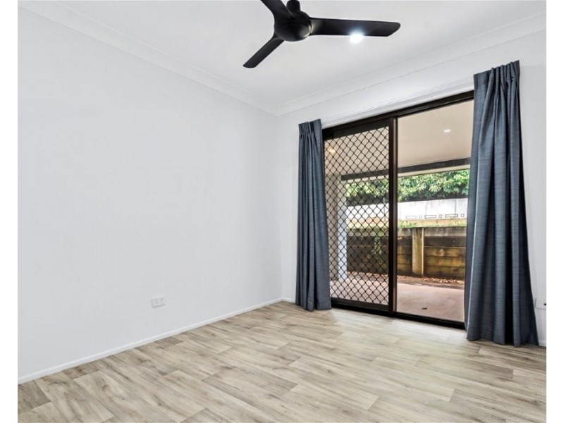 33 Catherine Avenue, Inverness QLD 4703