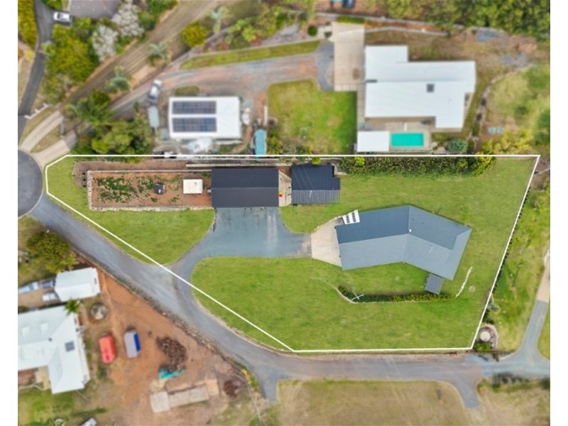 33 Catherine Avenue, Inverness QLD 4703