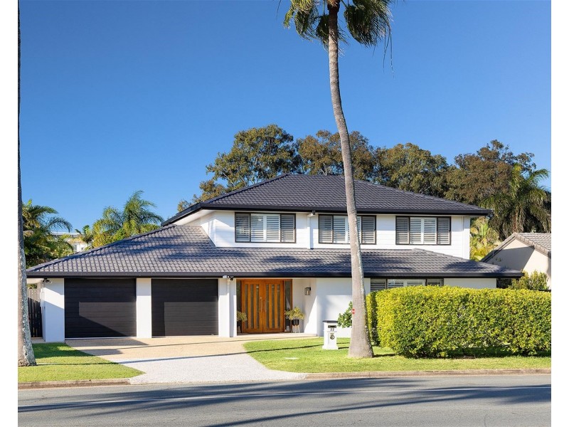 22 Newport Drive, Newport QLD 4020