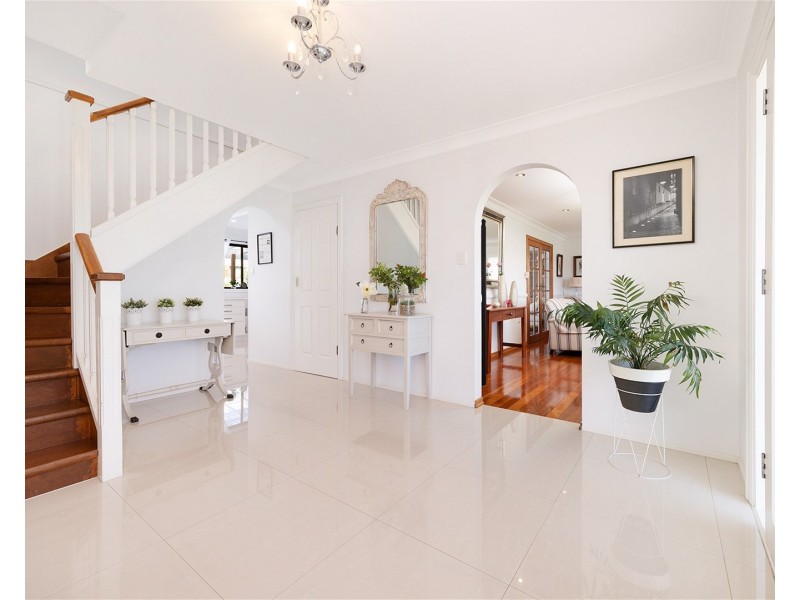 22 Newport Drive, Newport QLD 4020