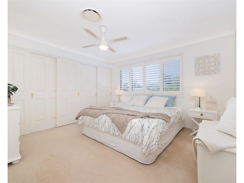 22 Newport Drive, Newport QLD 4020