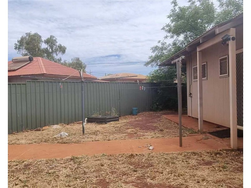 5 Turro Place, Newman WA 6753