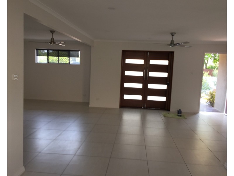 7 Coraki st, Battery Hill QLD 4551