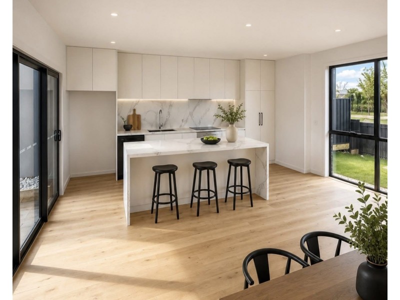 10 Ken Jordan Road, Cairnlea VIC 3023