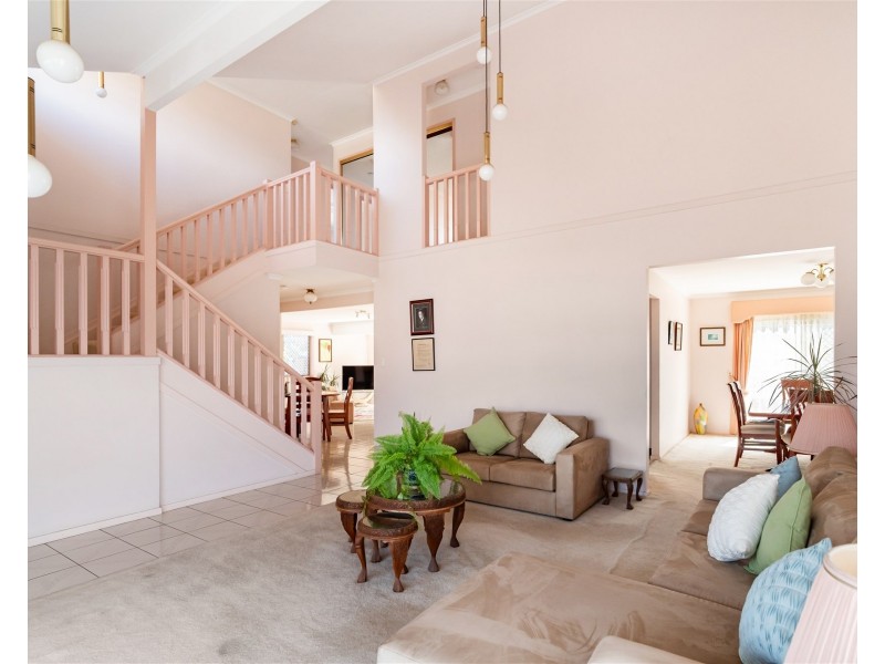 4 Dellforest Drive, Calamvale QLD 4116