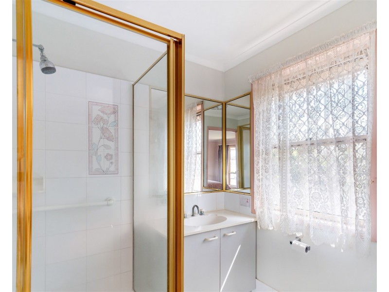 4 Dellforest Drive, Calamvale QLD 4116