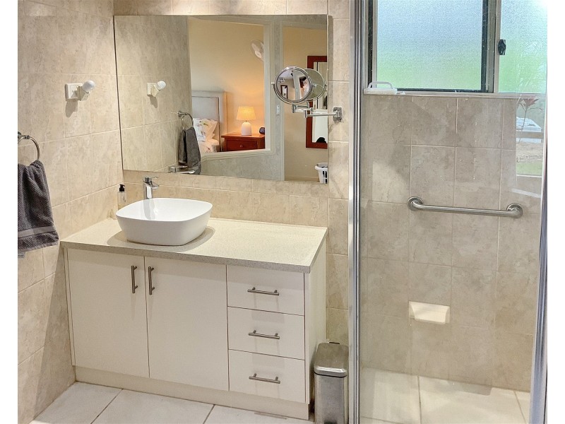 35 Stuart Drive, Feluga QLD 4854